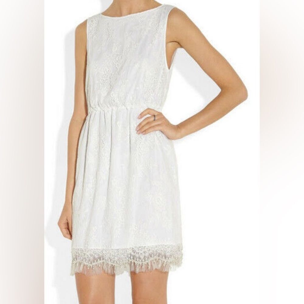 Alice + Olivia Denise Ivory Floral Lace Mini Above Knee Beaded Hem Dress Medium